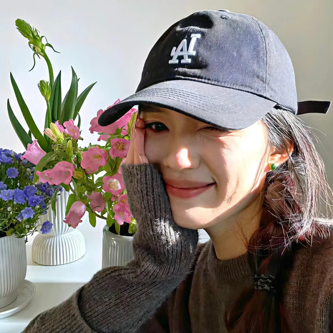 小象西娜封面